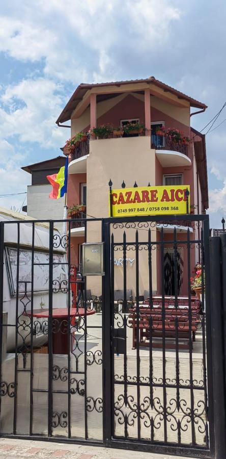 Hotel Casa Alexandru Două Mai Esterno foto