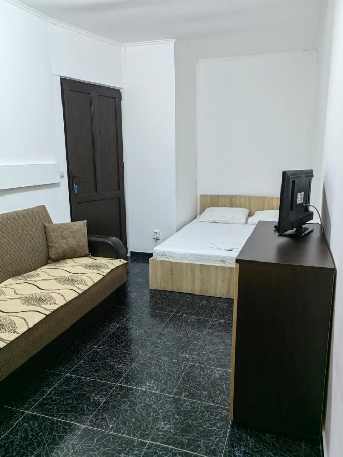 Hotel Casa Alexandru Două Mai Esterno foto